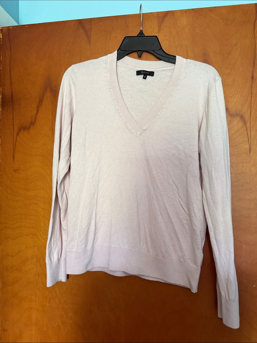 Quince Women's Light Pink V-Neck Sweater